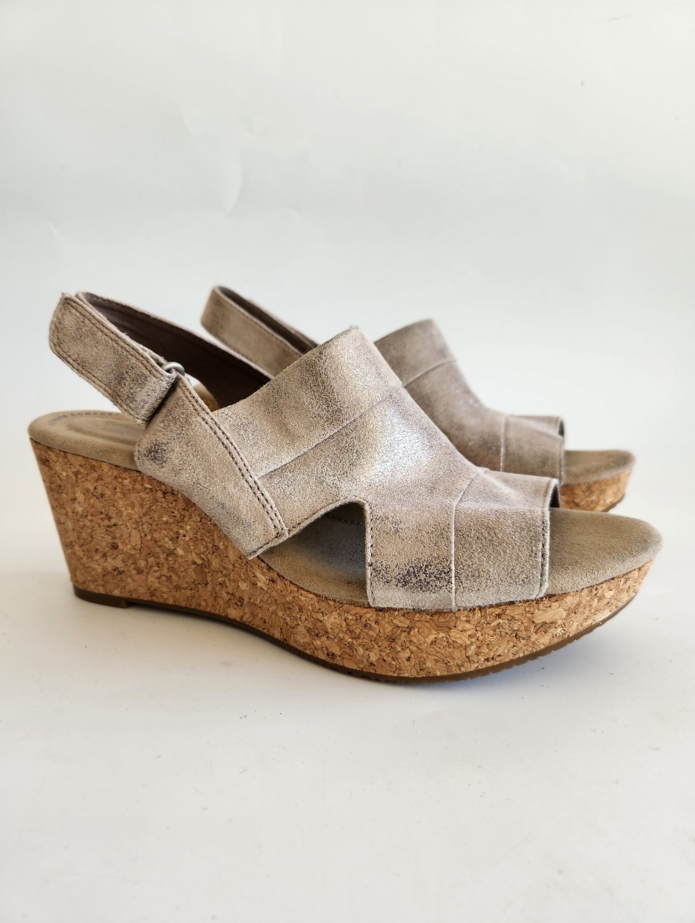 Clarks Cork Wedge Sandal Champagne Metallic Beige Size 9.5